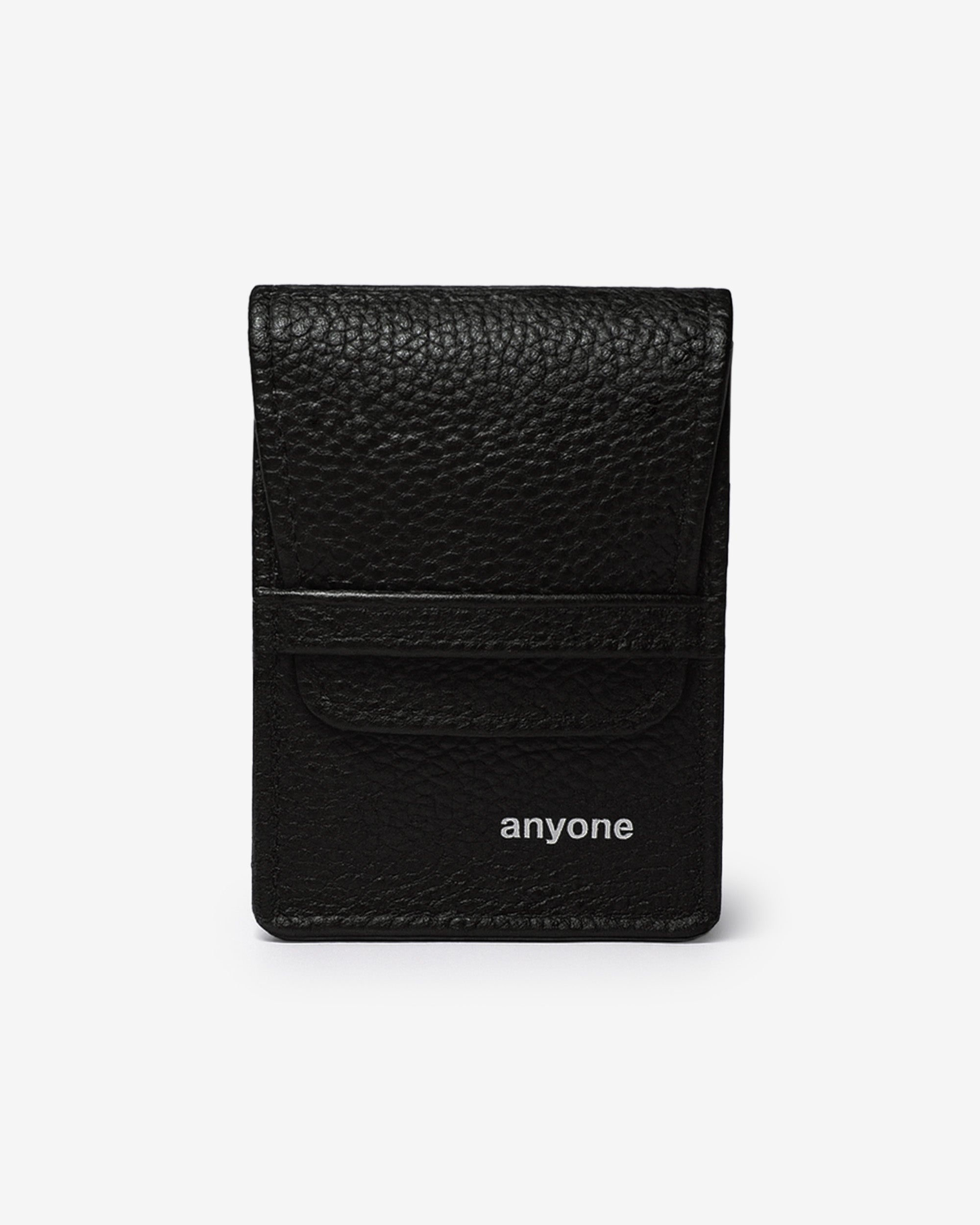 レザーカードホルダー